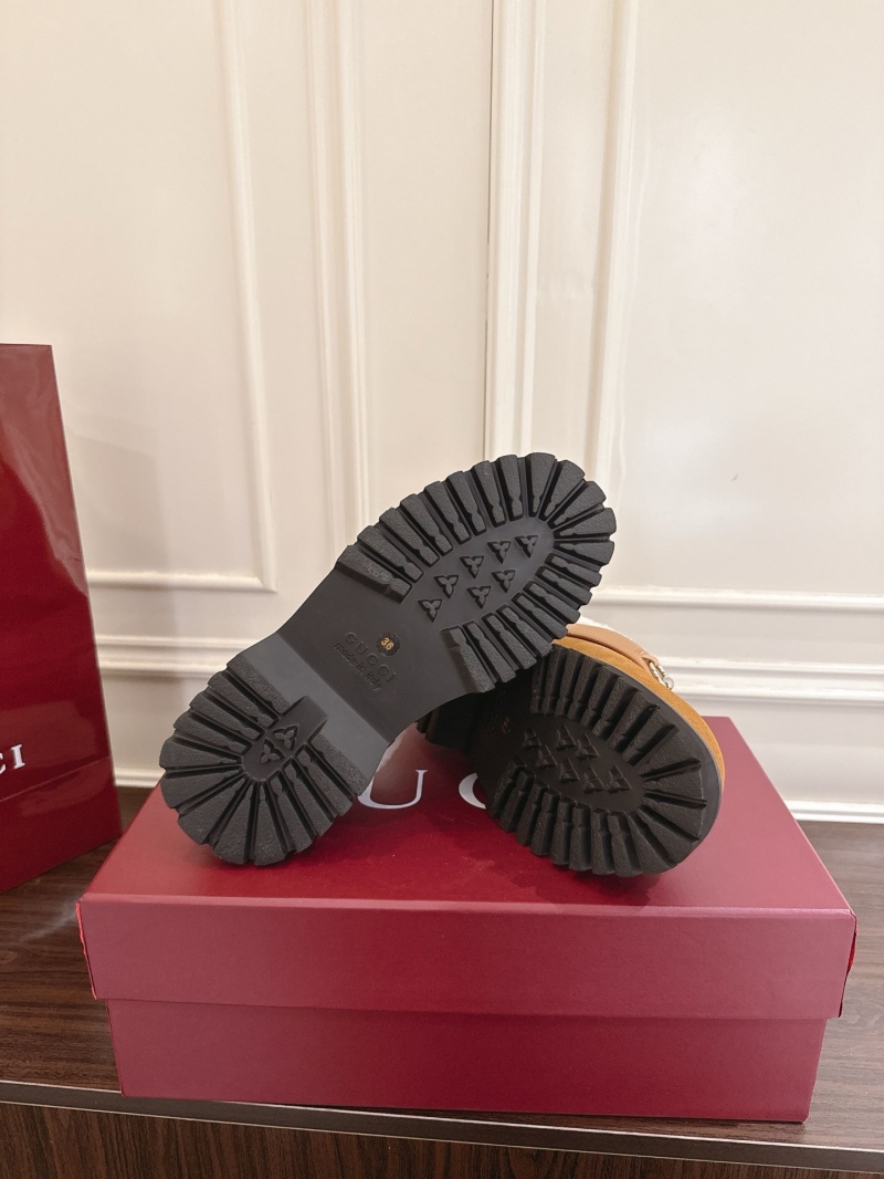 Gvc*1 slippers